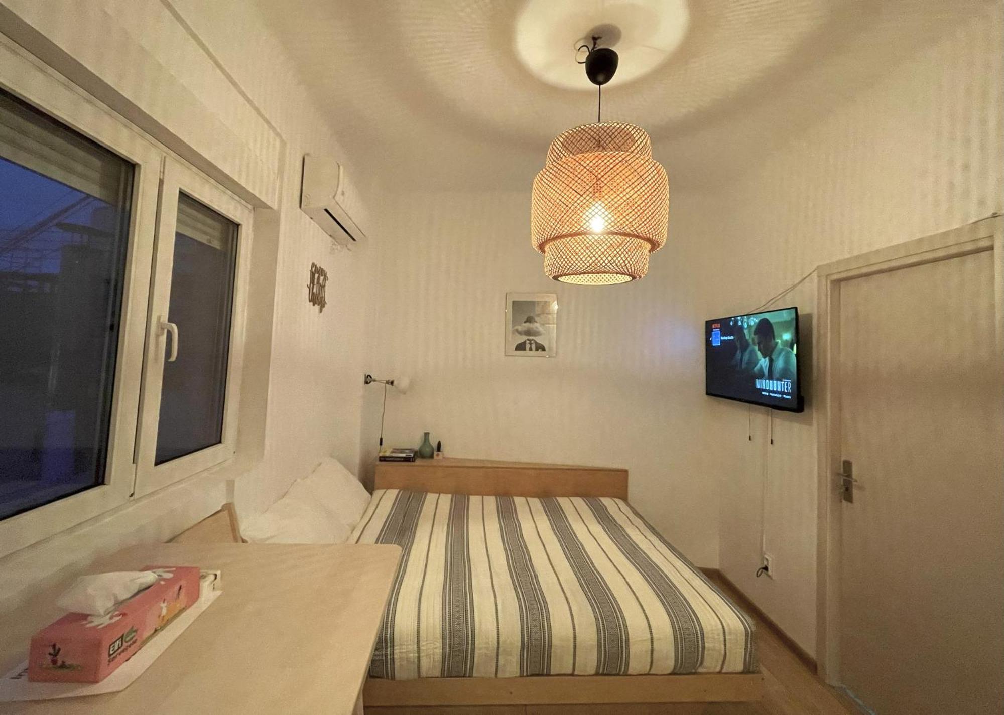 Rooftop Studio In The Heart Of Bucharest W Netflix Екстериор снимка
