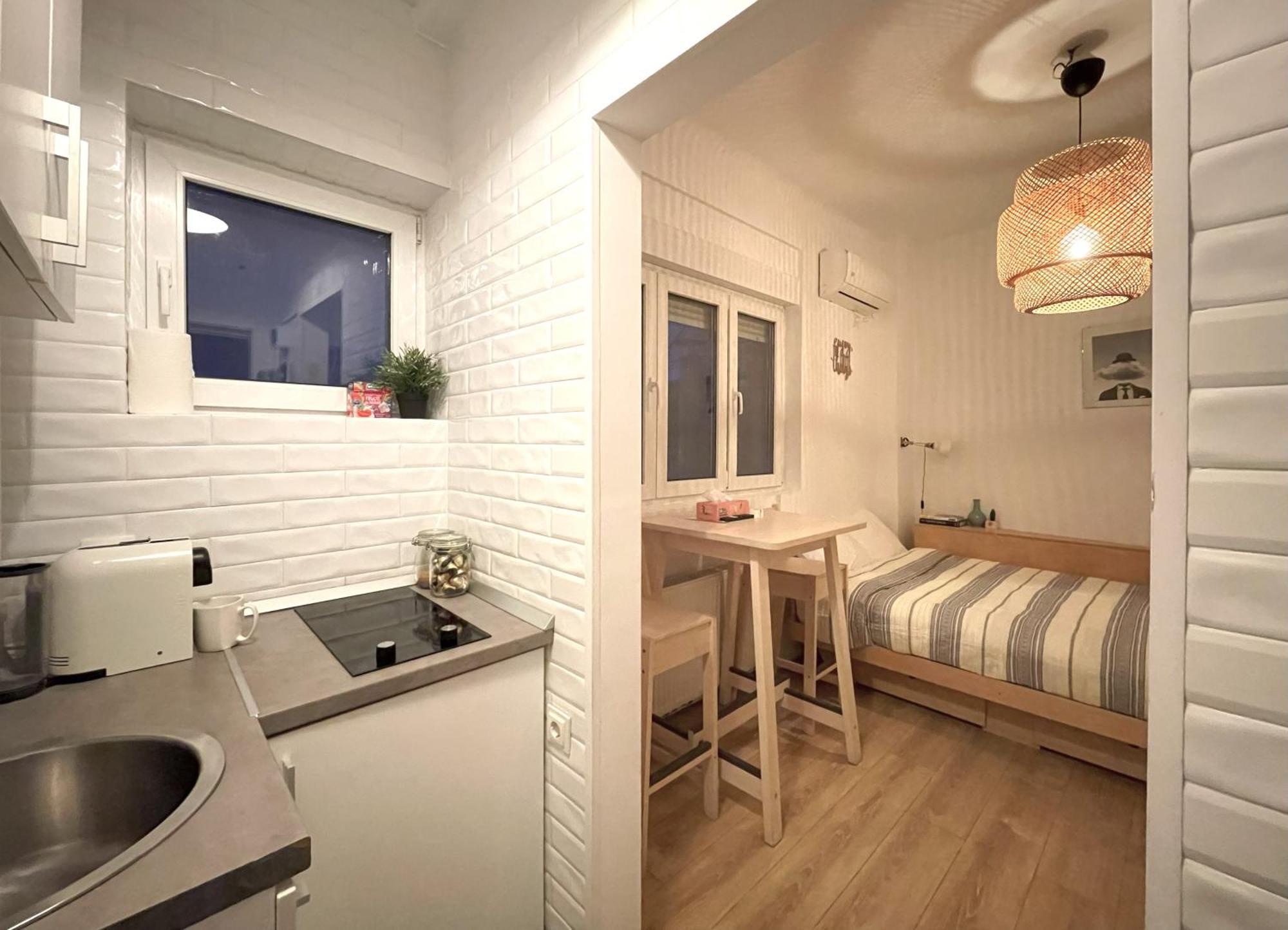 Rooftop Studio In The Heart Of Bucharest W Netflix Екстериор снимка